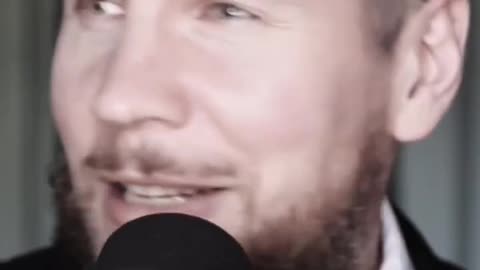 POSÍLÁŠ HOLCE EMOJI? 😍😂😇