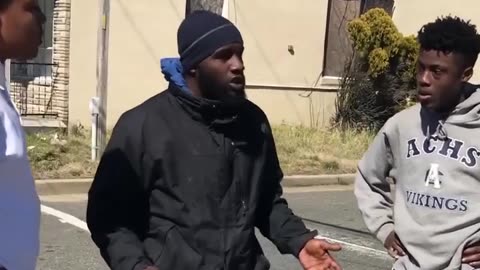 Stranger Stops Street Fight to Teach Respect – What Happens Next Will Shock You