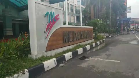 PART 1: "Morning Calm Before the Rush | Mall Vibes at 9 AM"