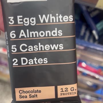N. atural Food choices that are healthy are hard to find in convenience stores