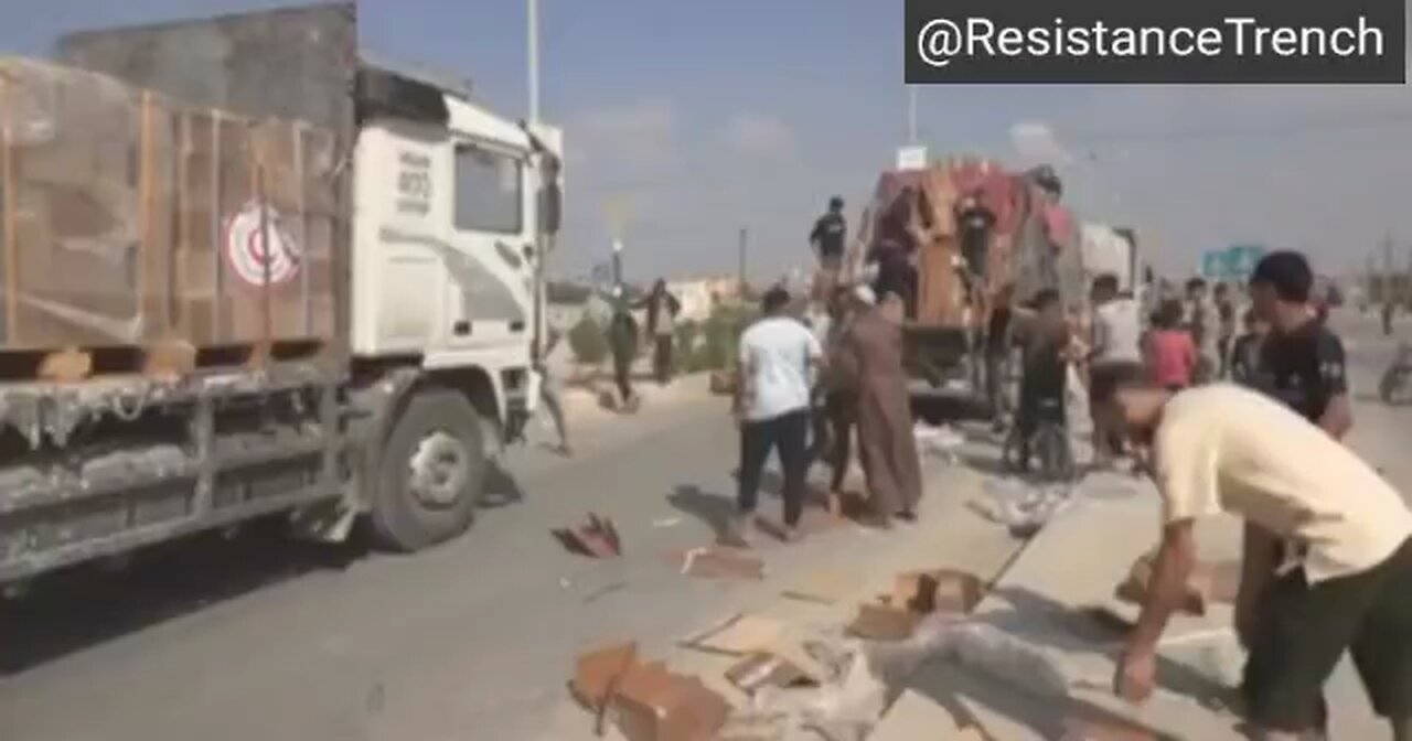 Egyptian Aid Truck to Gaza Overturns, Revealing Shipment of Expired Biscuits