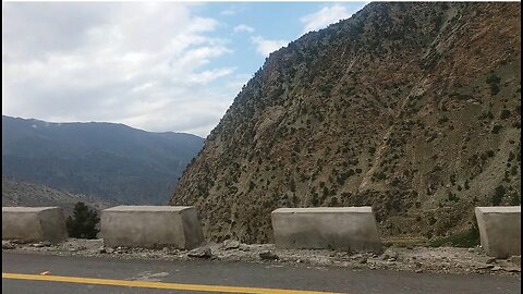 Wolrd Most Dangerous Road
