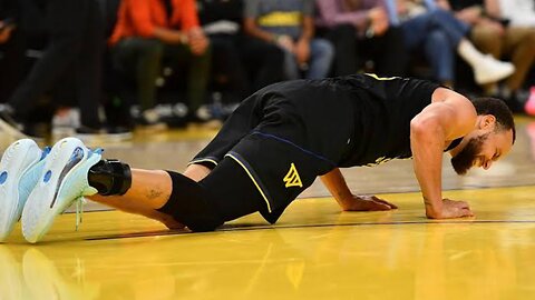 Stephen Curry out at least week with first hamstring strain