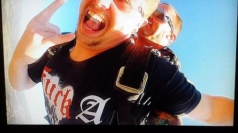 Skydiving in Cloverdale California