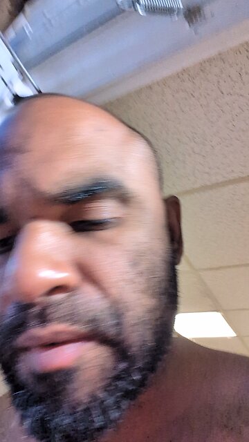 I'm not insulting. I know it's bigger.