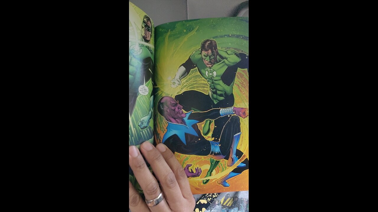 Comic Review Featuring Green Lantern Rebirth 5.