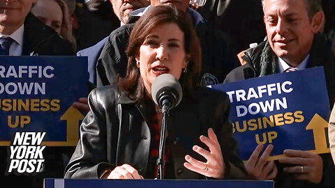 Gov. Kathy Hochul joins congestion pricing supporters in Manhattan