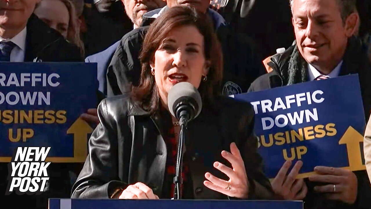 Gov. Kathy Hochul joins congestion pricing supporters in Manhattan