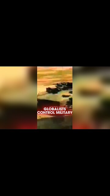 Alex Jones: Rockefellers & Rothschilds Control US Military - 1996