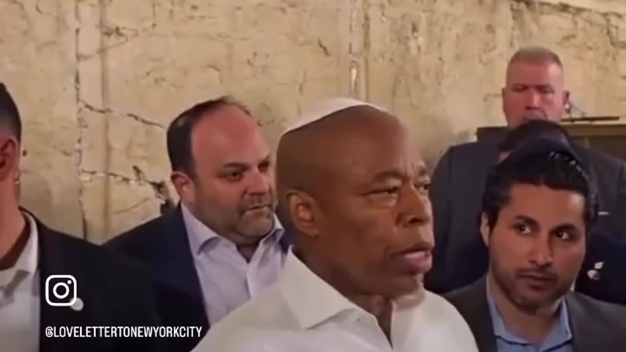 NY Mayor Goes To Foreign Country To Declare He Served Them Well