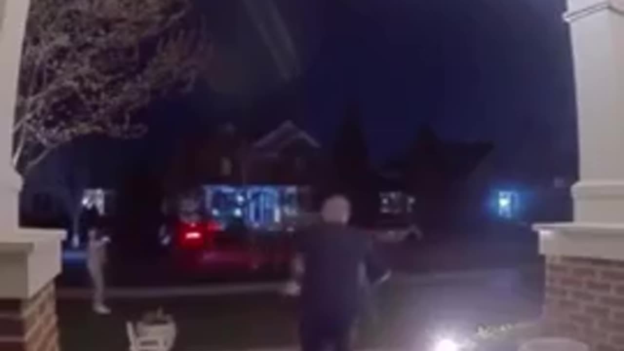 NIGGERS ARE JUST ITCHING TO GET BLOWN AWAY ROBBING ELDERLY IN POSH NEIGHBORHOODS
