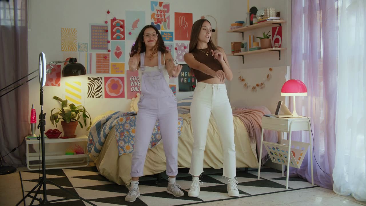 TikTok Volgers Kopen vs. Organic Growth: Which Is Better?