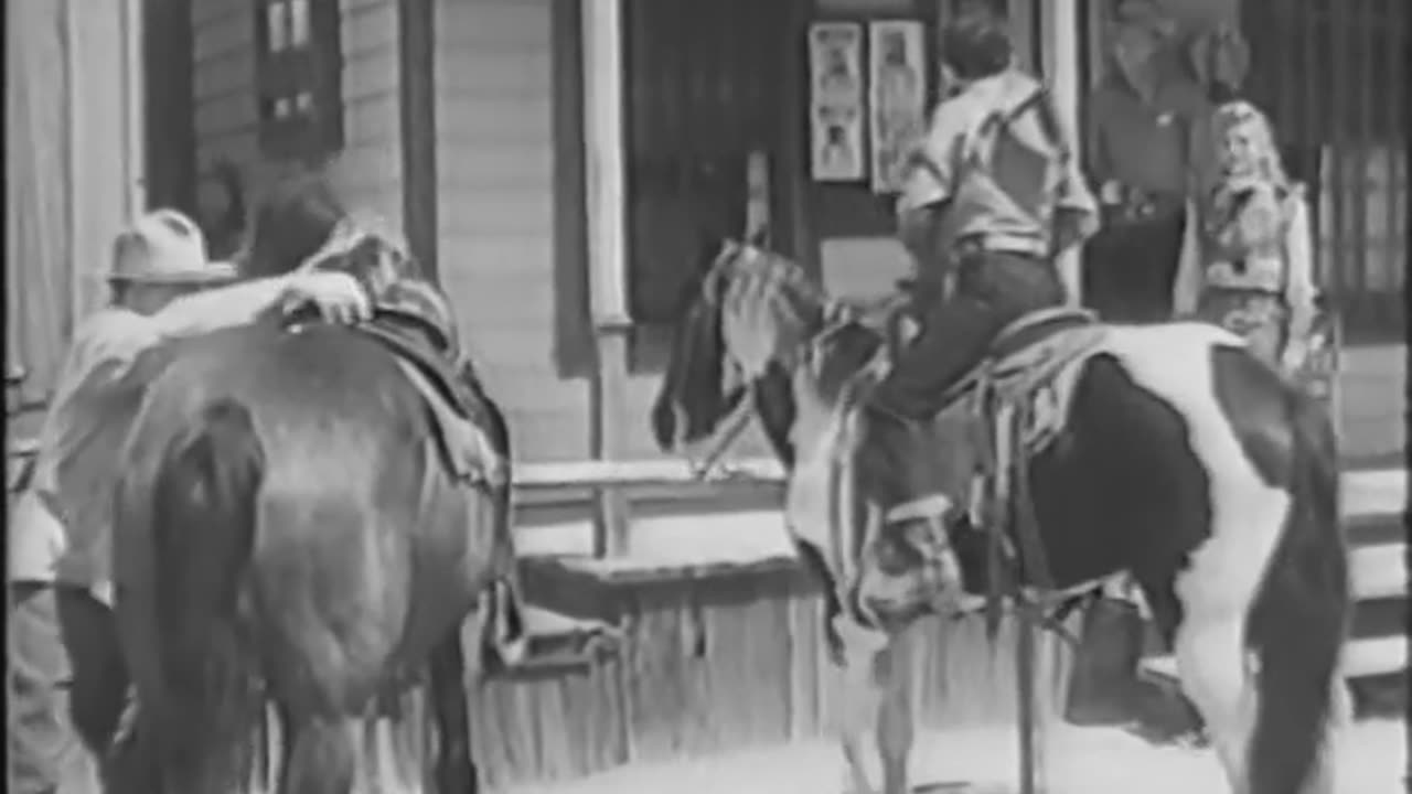 Annie Oakley - ANNIE AND THE FIRST PHONE