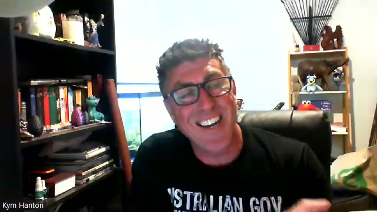 [The Three Little Pigs - EP39] - A chat with 2 ex mules its a Garda thing