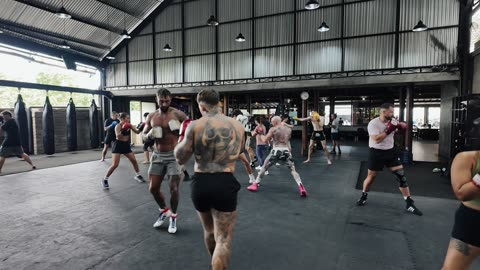 RAW Boxing Session in Balis best Gym !