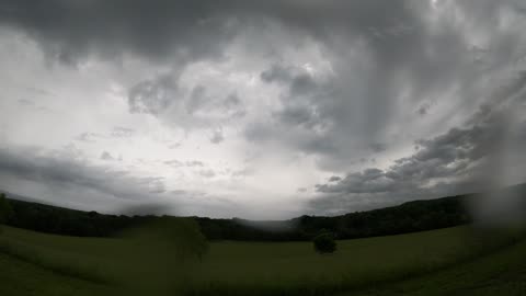 Sun ☔ Rise 5 24 25 61f/16c