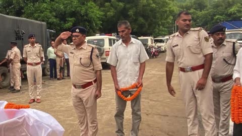 Bihar Cop Found Dead Amid Alleged Harassment by Female Colleague; Wife 5 Months Pregnant