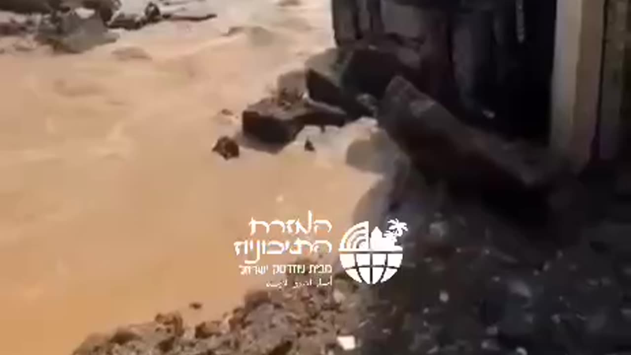 Tehran is flooded - Iranian sources report that Tehran's main water line has been