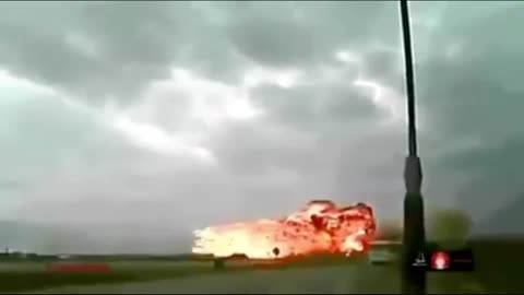 Aircraft Crashing Out