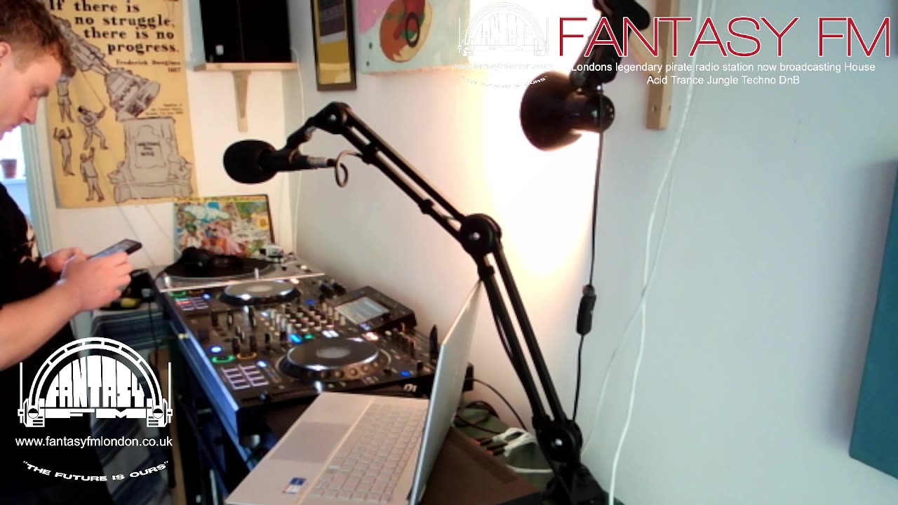 DJ Webbstar: Saturday Sunshine