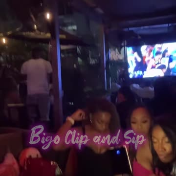 CutieFrmCali shows Moet chair dancing in the club 4/9/25 #bigoclipandsip