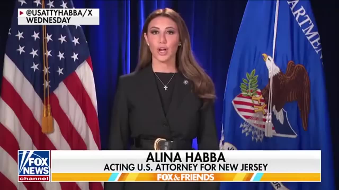 Suspected jihadists shared ISIS-style selfies and joked about FBI reading group chat_ feds