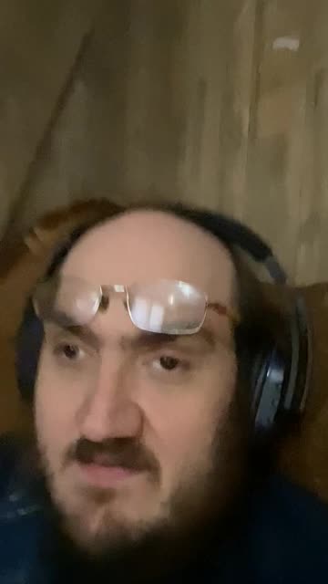 @Jacksepticeye is awesome