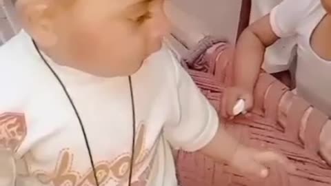 Cute baby vodwos