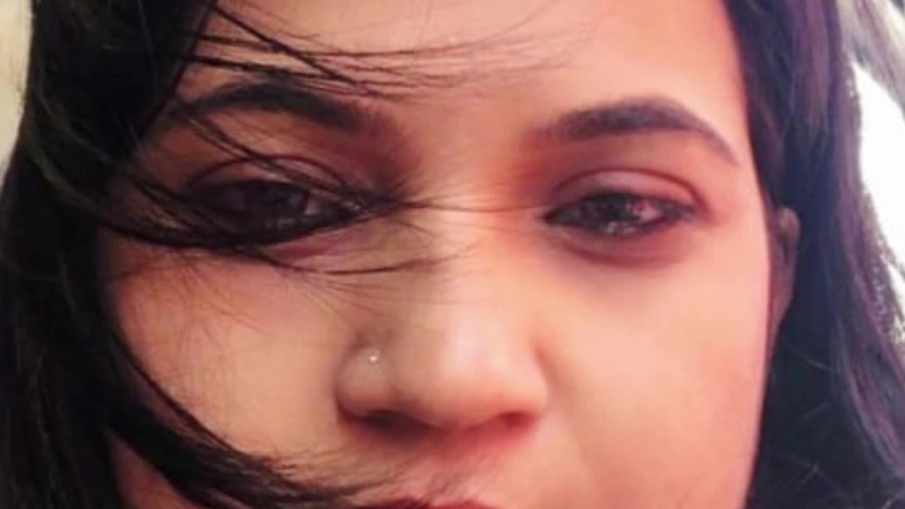 Yeh shama, shama hai yeh pyar ka....