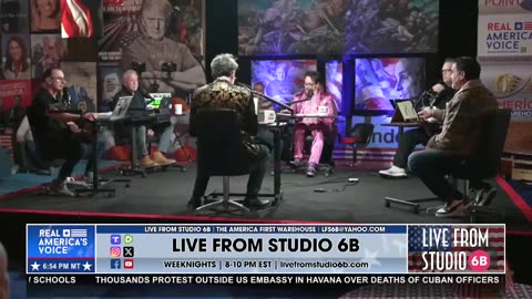 SHOCKING: AN 8TH-GRADE ASSIGNMENT ASKS STUDENTS TO STATE THEIR OPINION ON DEPORTATIONS