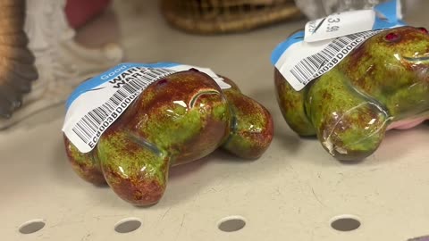 Ceramic Frogs With Fertility Secrets