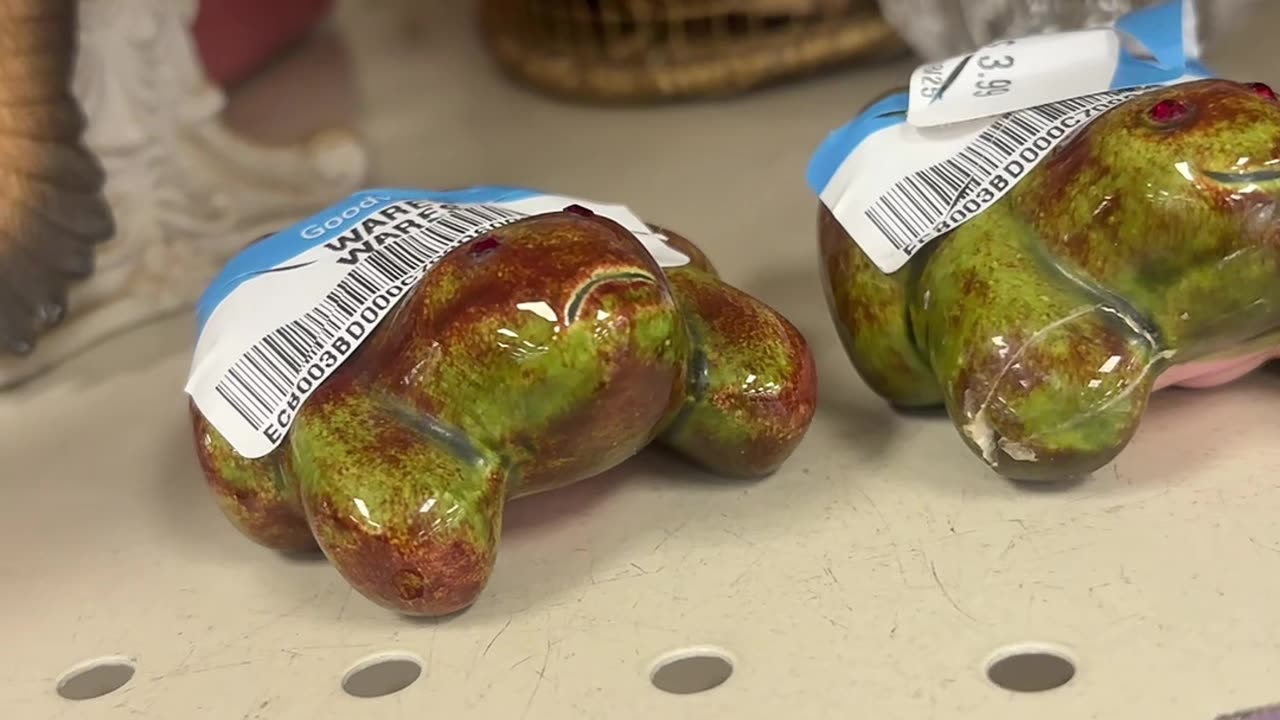 Ceramic Frogs With Fertility Secrets