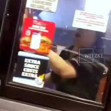 Laqueeshuh Harasses MackDonowd's Drive-Thru Worker