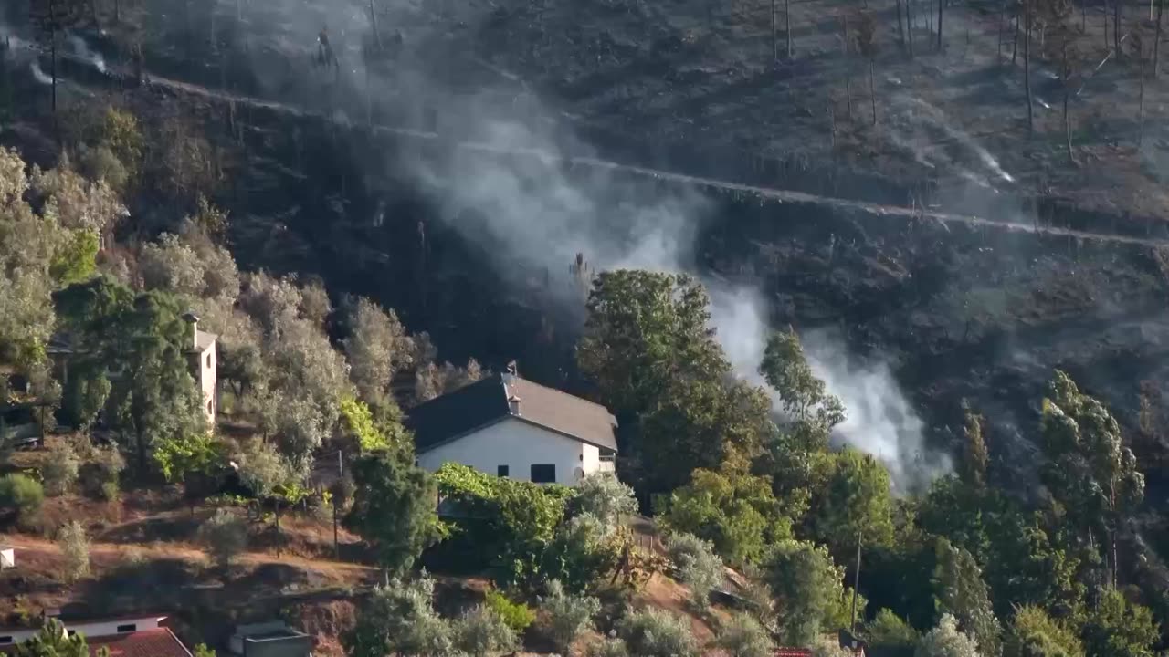 Wildfire rages in Portugal's Arouca region