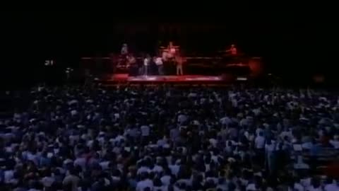 Trending: Bruce Springsteen - Dancing In the Dark (Official Video)