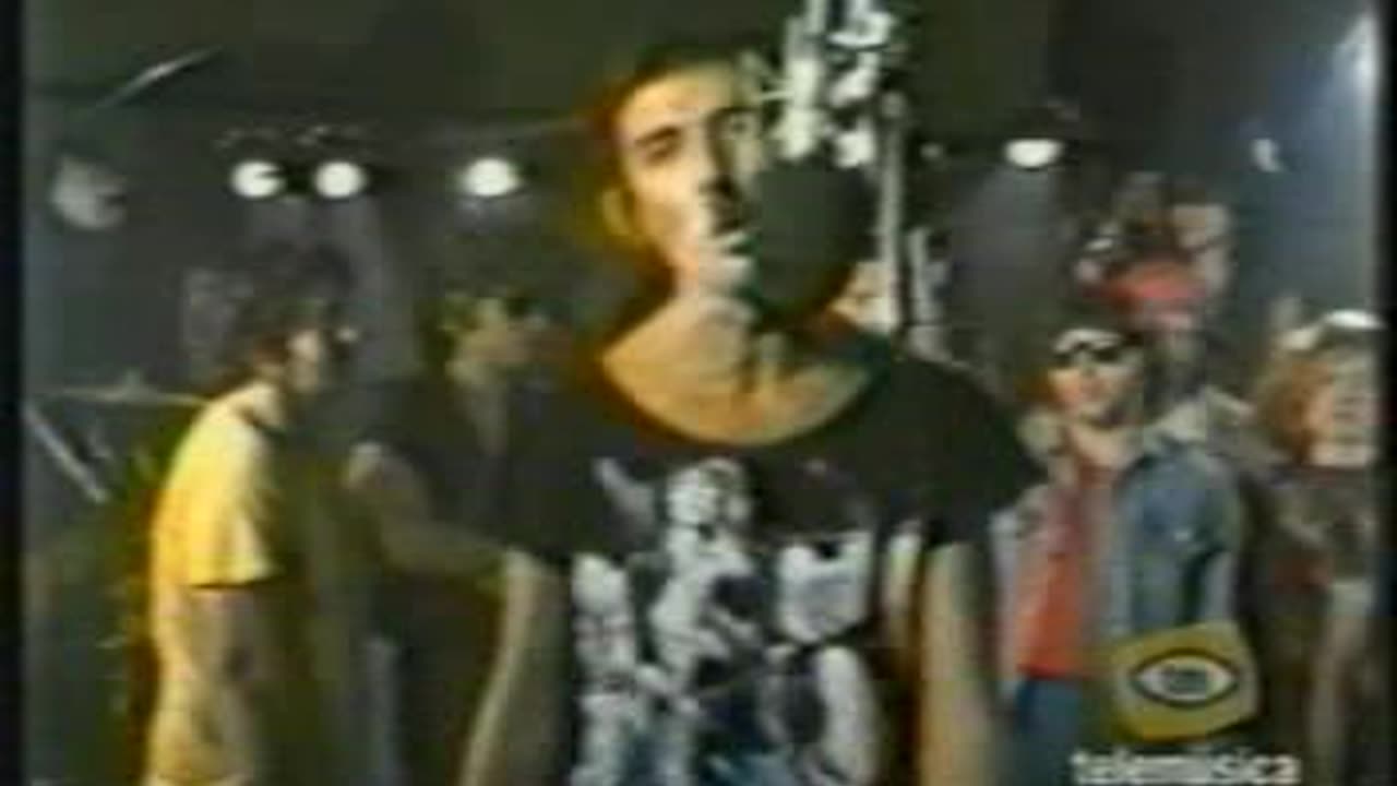 Derribando Hoteles - Charlie Garcia