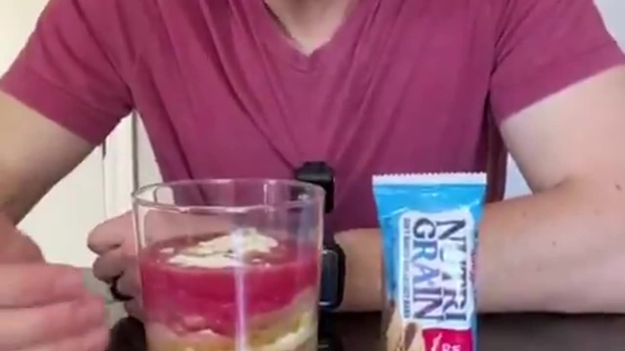 Here’s what’s inside one of the top selling breakfast bars in America