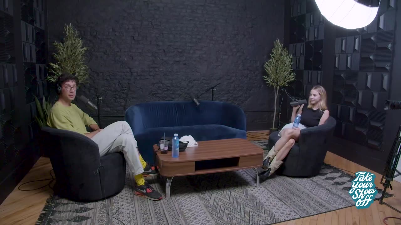 Bobbi Althoff (The Really Good Podcast) on TYSO - #216 (1080p)