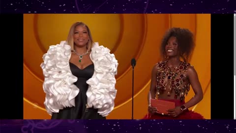 STRANGE SYMBOLS AT THE GRAMMYS!