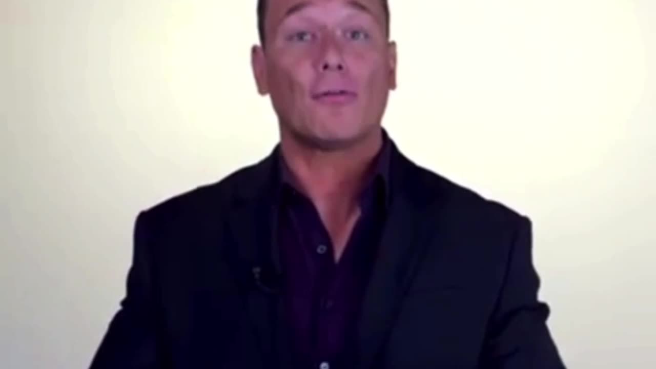 Trump hinting at overturning the Smith-Mundt Act