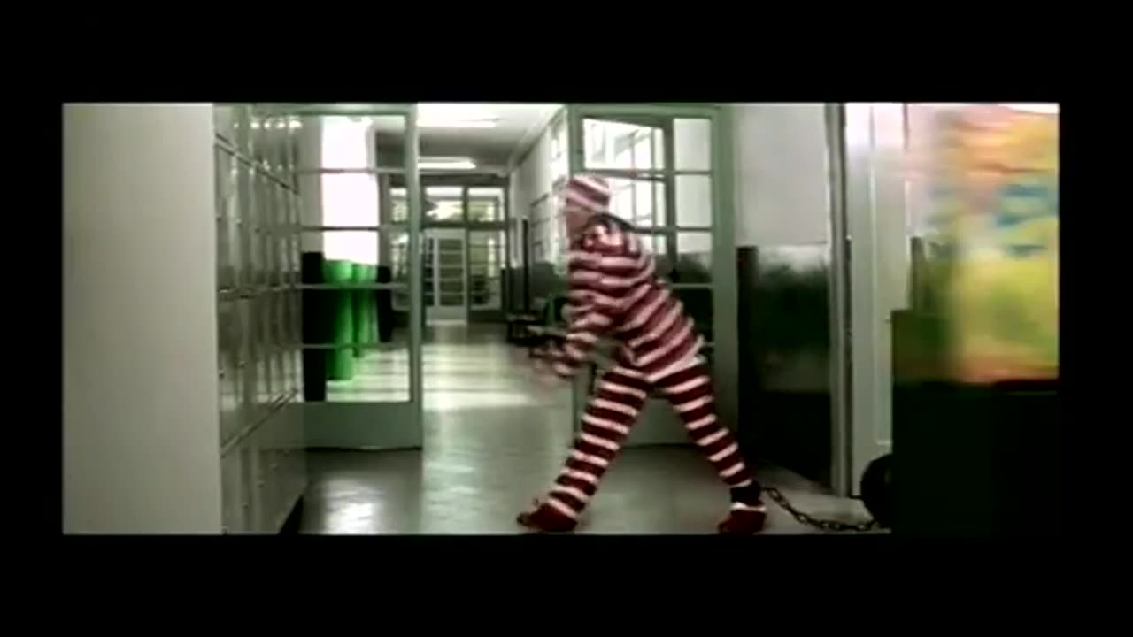 Anuncio Evax: "soy tu menstruación"