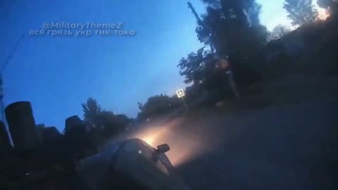 🚙💥 Ukraine Russia War | Ukrainian Convoy Evades Russian FPV Drones Near Pokrovsk | RCF