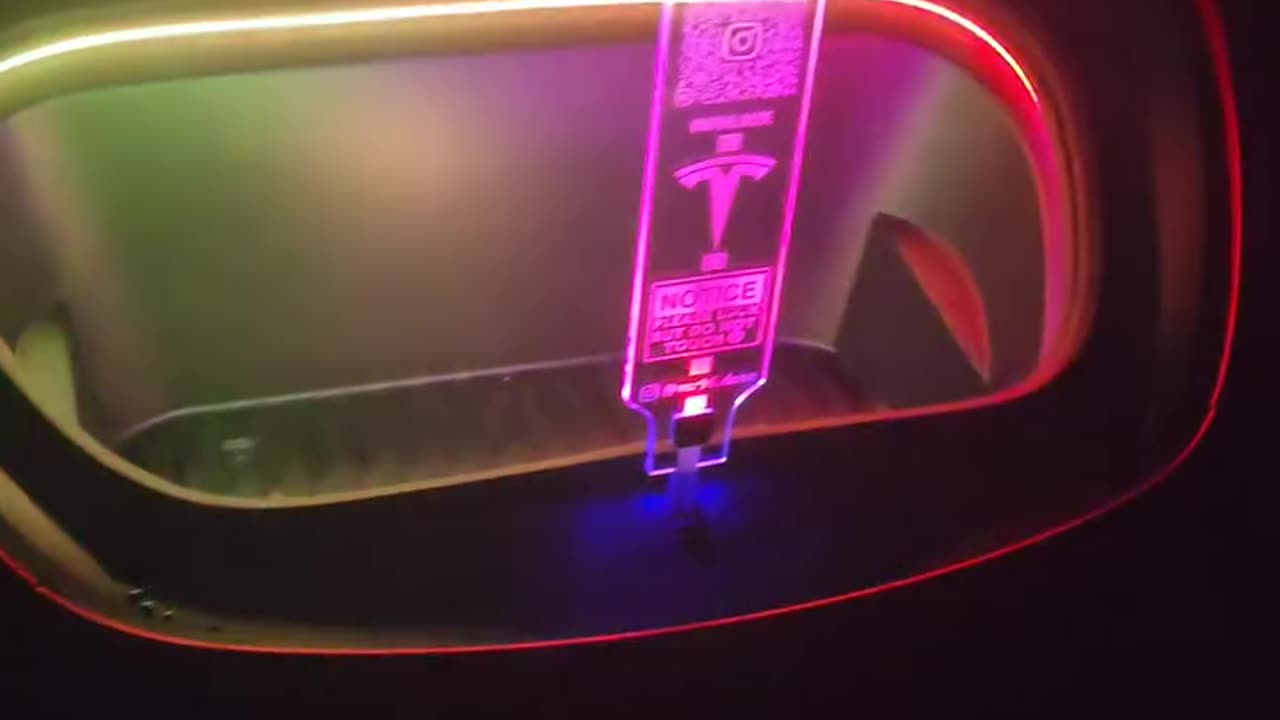 It’s a party! 🕺💃🪩 Tesla Model Y LR Custom LED Car Bonnet / Hood Holder Prop video showcase! 🚗🔧🔆