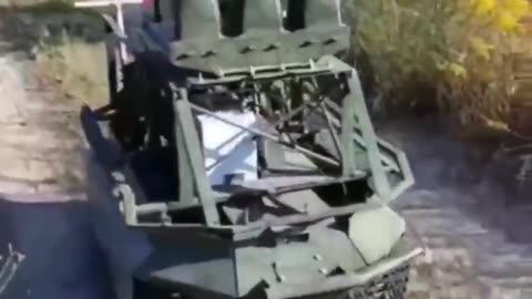 🤖🛡️ Ukraine Russia War | Russian UGV with EW Jammers Defends Against Ukrainian FPVs | RCF
