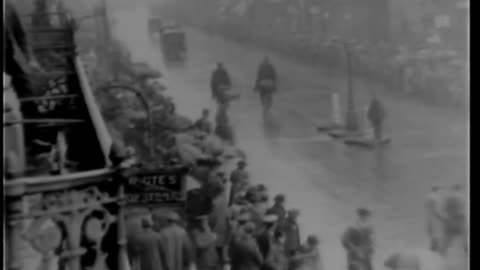 [PATHE NEWSREEL EXCERPTS] - [PATHE NEWSREEL EXCERPTS] - cbs-cbswwi-201