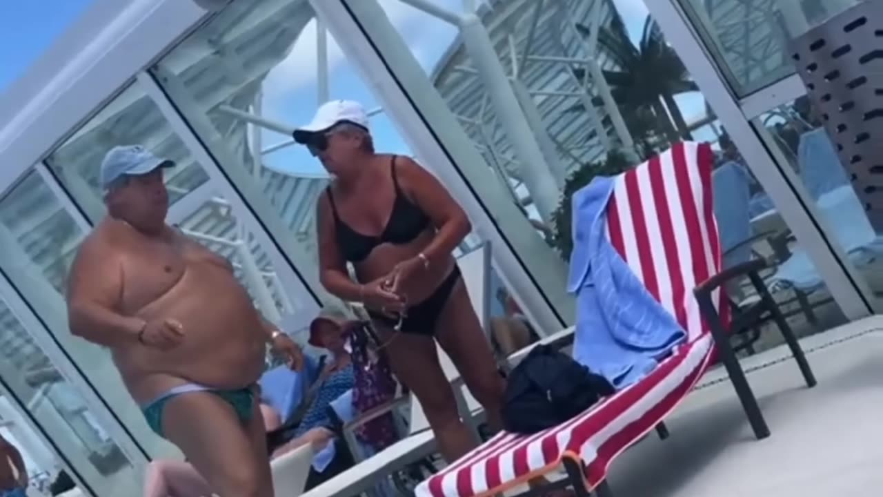 Don't be this guy! Entitlement of the Seas!