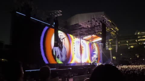 Cast No Shadow - Oasis Live 25