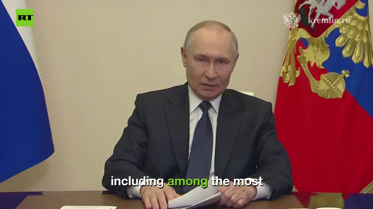 Putin si congratula pe rl sconfitta del neonazisti a Kursk