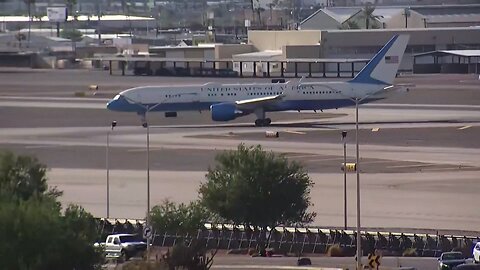 Air force two landed in Phoenix With Charlie's casket and his family