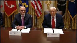 Trump to Cameraman: Watch The 400 Year Old Mirror